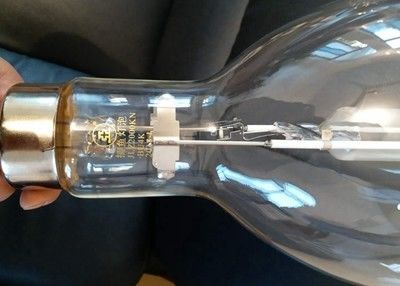 Ο λαμπτήρας ψαριών βολβών BT220 2000w MH ΈΚΡΥΨΕ το λαμπτήρα αλιείας καλαμαριών αλογονιδίων μετάλλων